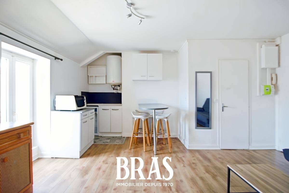 Maison à louer, 28m², VANNES