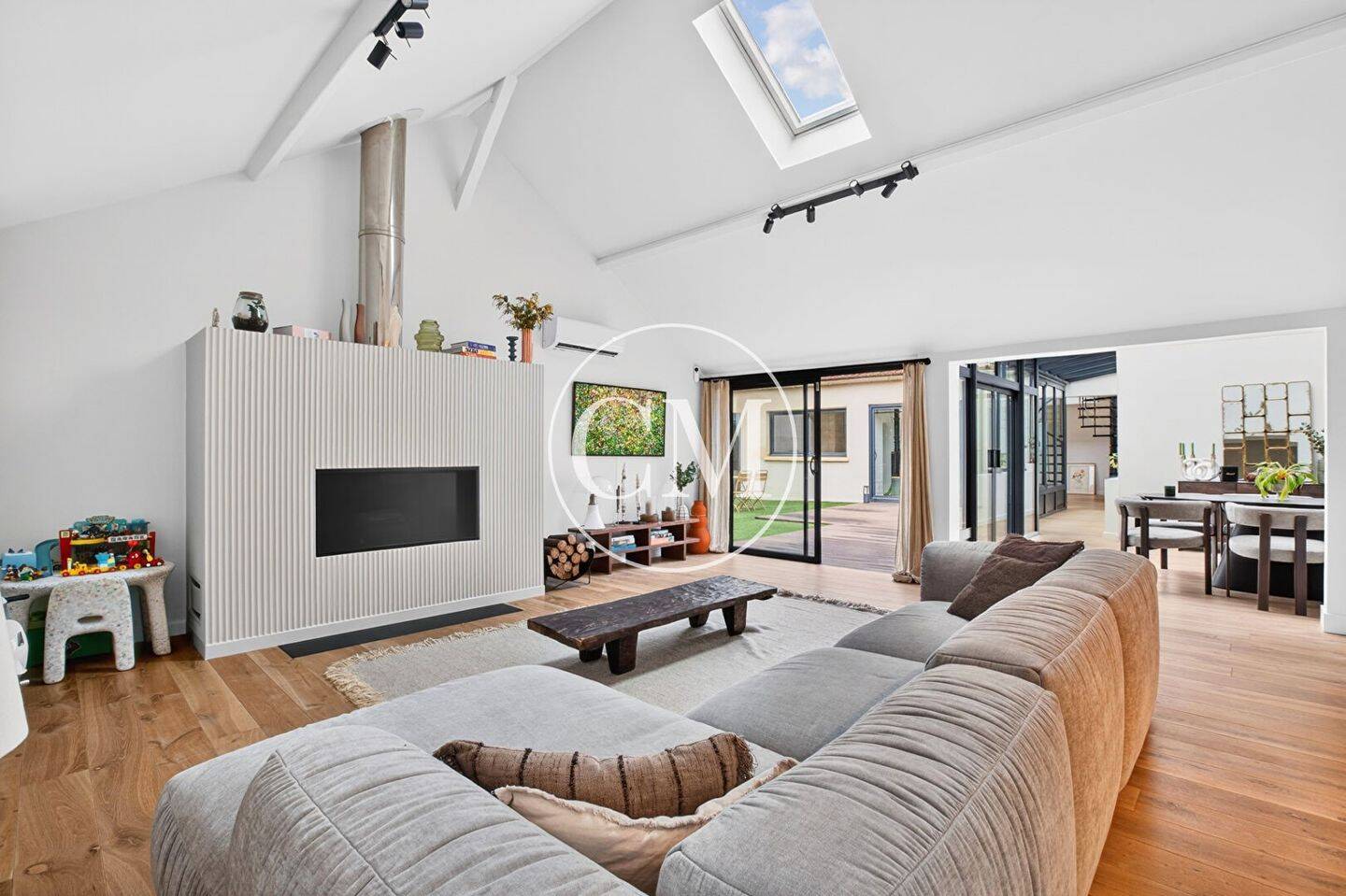 Maison à vendre, 215m², CRESPIERES