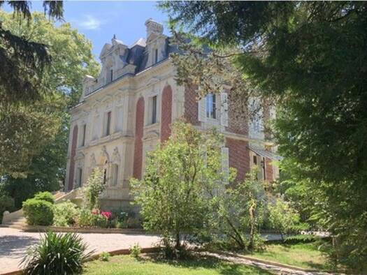 Maison à vendre 1 680 000 € 6 chambres 471 m² 11 000 m² de terrain Bury 60250