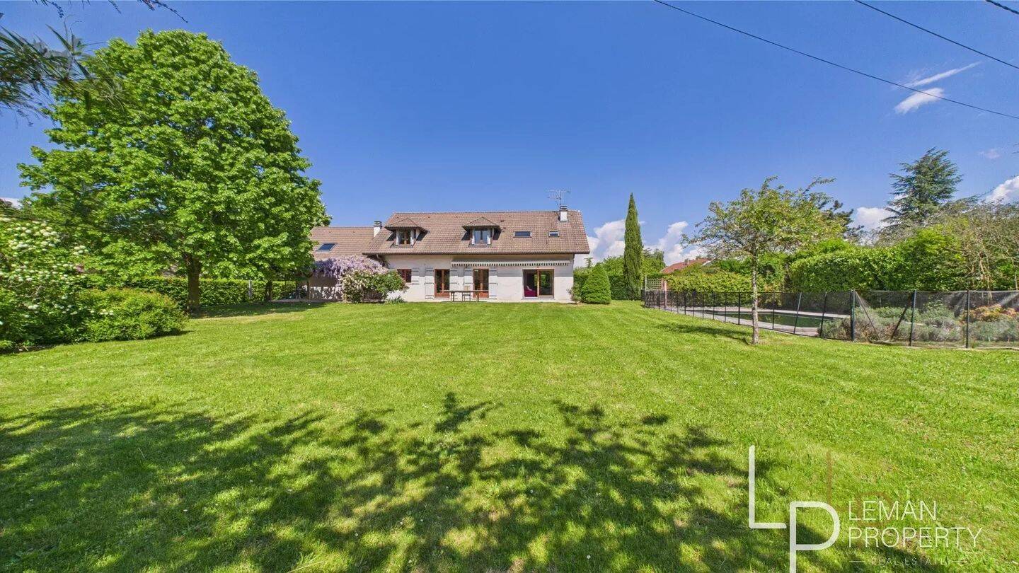 Maison à vendre, 215m², VEIGY FONCENEX