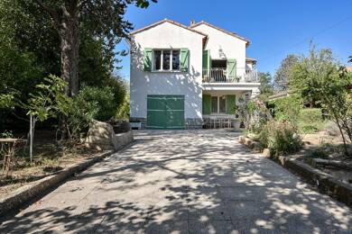Maison à vendre 470 000 € 5 pièces 4 chambres 126 m² 550 m² de terrain Aubagne 13400