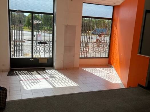 Local commercial à louer 1 672 € 85 m² de surface de vente Nantes 44100