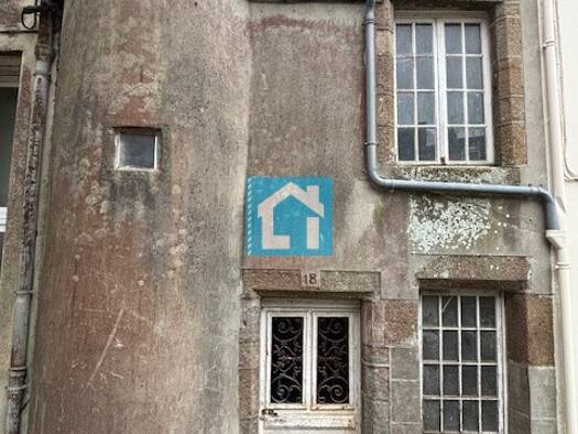 Maison à vendre 126 500 € 1 pièce 1 chambre 25 m² Granville 50400
