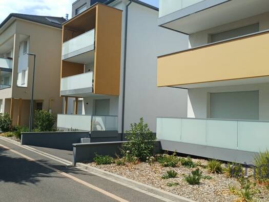 Appartement à vendre 309 000 € 3 pièces 2 chambres 62 m² Étage 3/3 Rosenau 68128