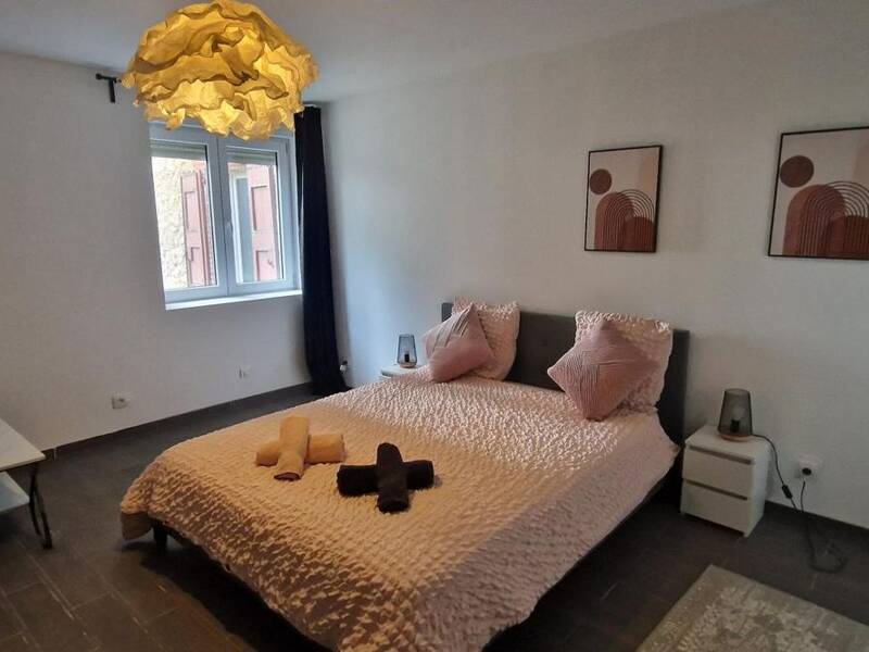 Maison à vendre, 650m², MAS SAINTES PUELLES