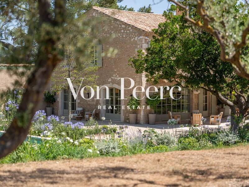 Maison à vendre, 350m², MAUSSANE LES ALPILLES