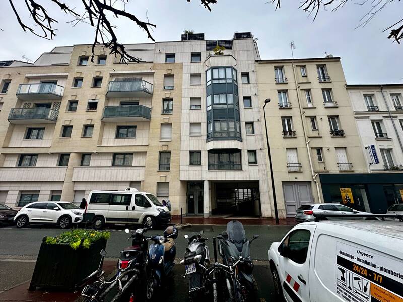 Maison à louer, 25m², LEVALLOIS PERRET