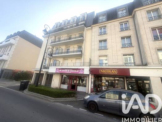 Appartement à vendre 299 000 € 3 pièces 2 chambres 72 m² Étage 1/4 Le Centre Le Plessis-Trévise 94420