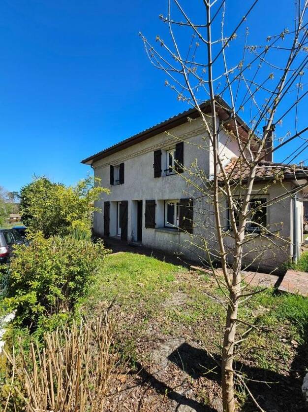 Maison à louer 750 € 4 pièces 3 chambres 104 m² 250 m² de terrain Saint-Martin-d'Oney 40090