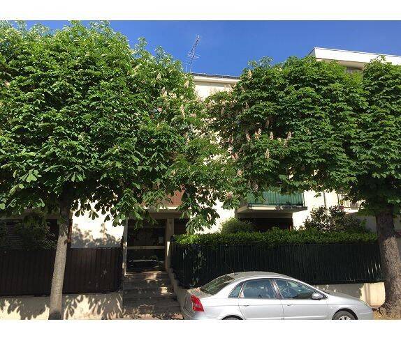 Maison à louer, 29m², SAINT MAUR DES FOSSES