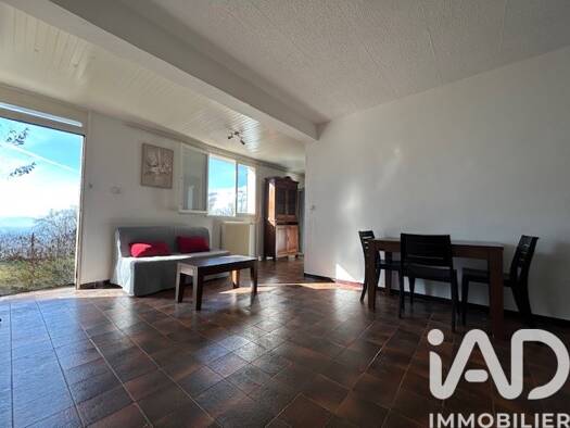 Appartement à louer 640 € 2 pièces 1 chambre 53,9 m² RDC Crêts en Belledonne 38830