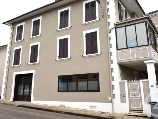 Local commercial à louer 900 € Valgelon-La Rochette 73110