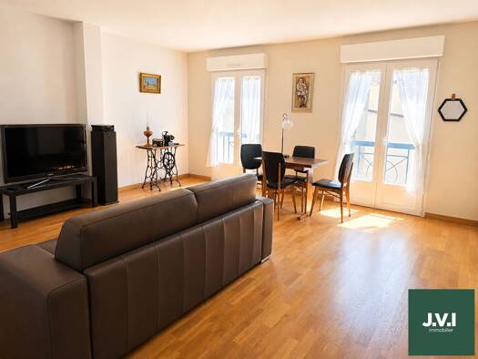 Appartement à vendre 379 000 € 3 pièces 2 chambres 76,28 m² Étage 2/4 Nord Residentiel Enghien-les-Bains 95880