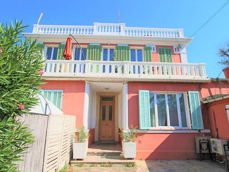 Maison à louer, 104m², TOULON