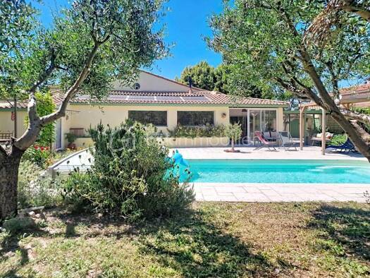 Maison à vendre 495 000 € 4 pièces 3 chambres 128,5 m² 873 m² de terrain Latuilliere-Le Plan-Les Pugettes Rognac 13340