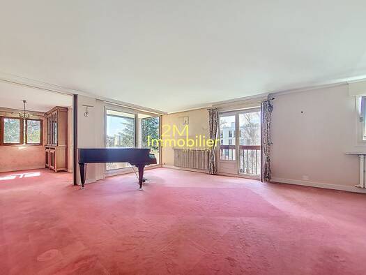 Appartement à vendre 212 000 € 5 pièces 3 chambres 122 m² Étage 3/4 La Rochette 77000