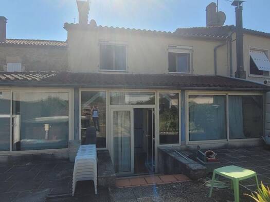 Maison à vendre 159 000 € 4 pièces 3 chambres 100 m² 326 m² de terrain Soturac 46700