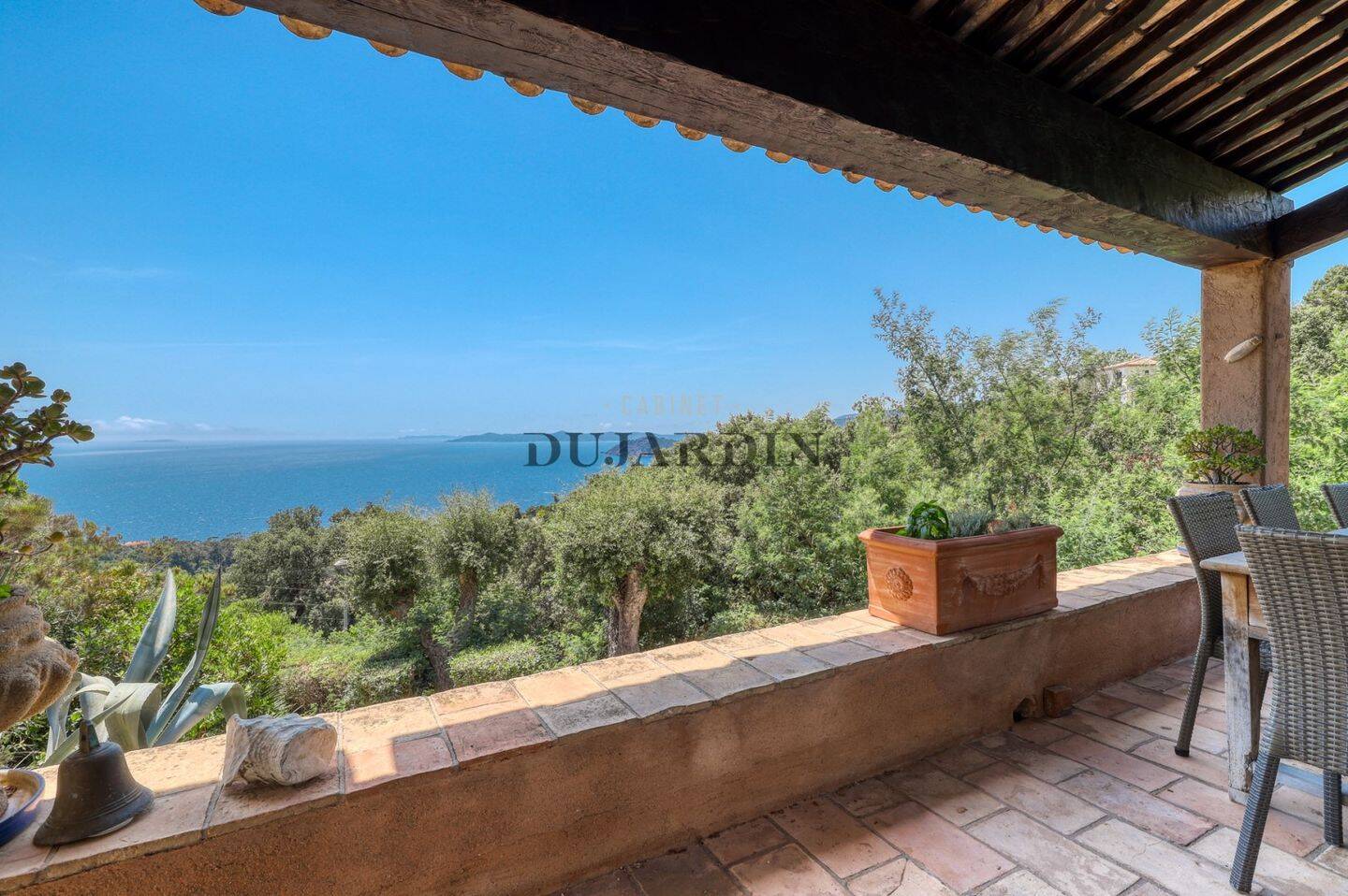 Maison à vendre, 130m², RAYOL CANADEL SUR MER