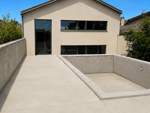 Maison à vendre 299 900 € 7 pièces 5 chambres 217 m² 591 m² de terrain Cheyssieu 38550