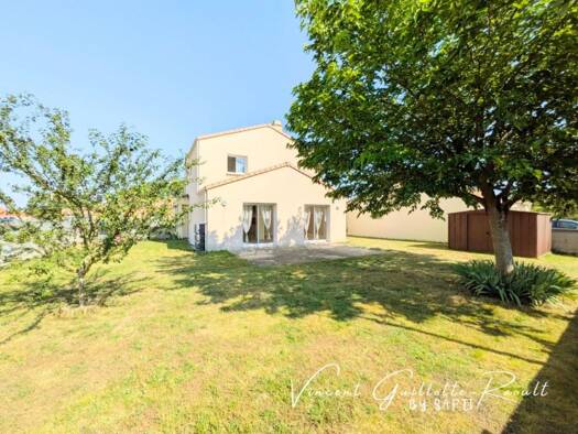Maison à vendre 329 900 € 5 pièces 4 chambres 131 m² 519 m² de terrain Port-Saint-Père 44710
