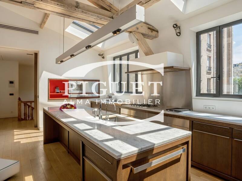 Maison à louer, 300m², PARIS 17E