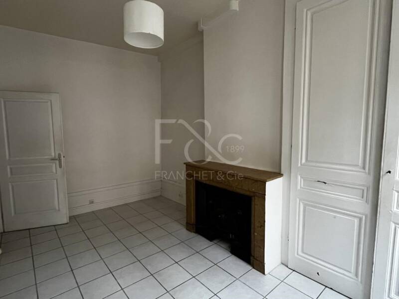 Maison à louer, 52m², LYON 2E