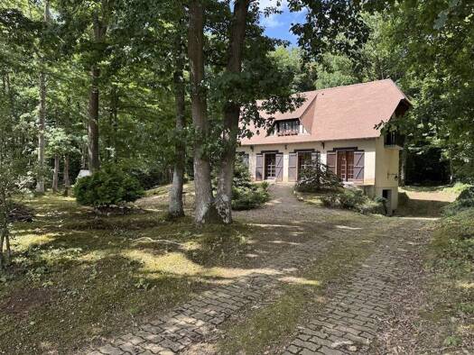 Maison à vendre 265 000 € 5 pièces 3 chambres 120 m² 10 800 m² de terrain Breteuil 27160