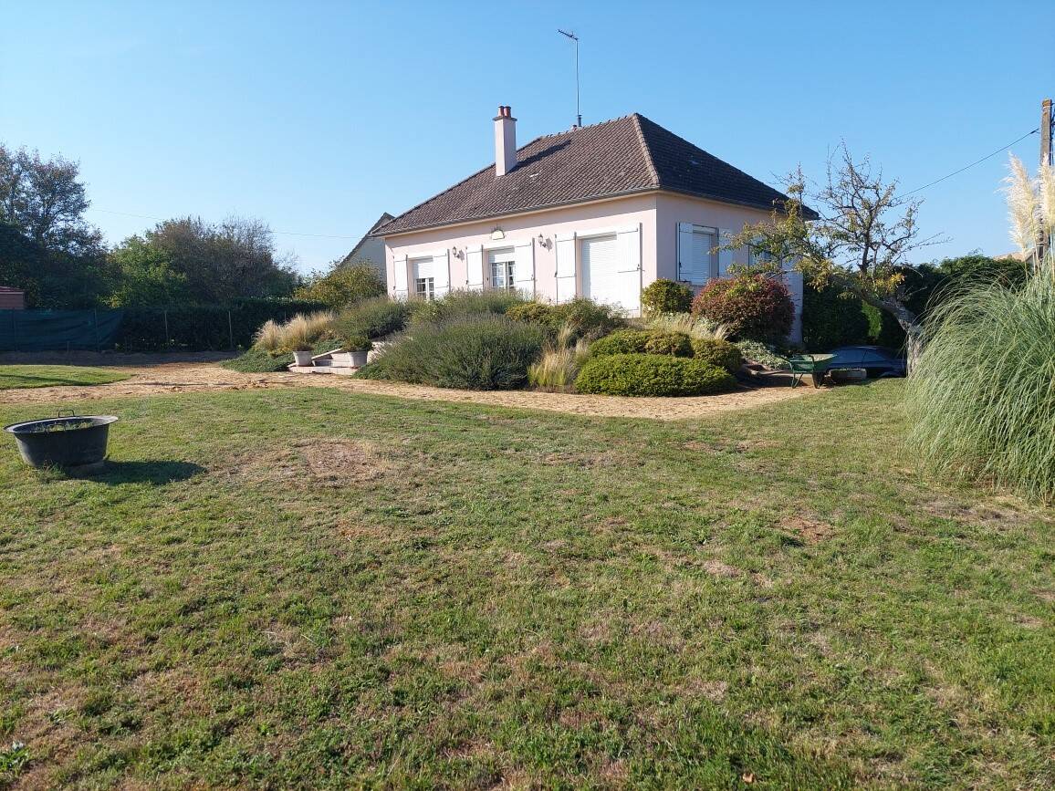 Maison à vendre, 114m², SAVIGNE L'EVEQUE