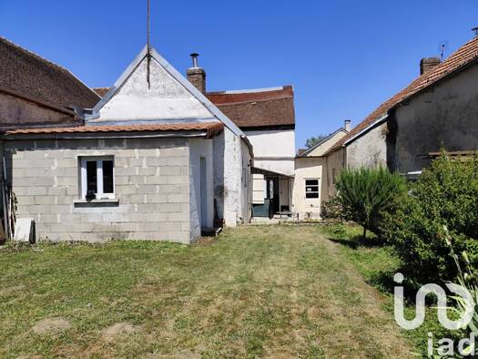 Maison de ville à vendre 136 000 € 5 pièces 3 chambres 110 m² 255 m² de terrain Augers-en-Brie 77560