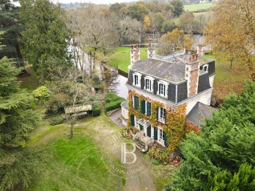 Demeure à vendre 520 000 € 9 pièces 7 chambres Le Blanc 36300