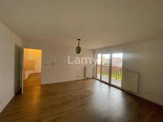 Appartement à louer 810 € 3 pièces 61,7 m² Étage 1/3 Flocon Tourcoing 59200