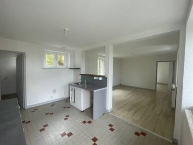 Maison à louer 992 € 3 pièces 2 chambres 80 m² Sombacour 25520