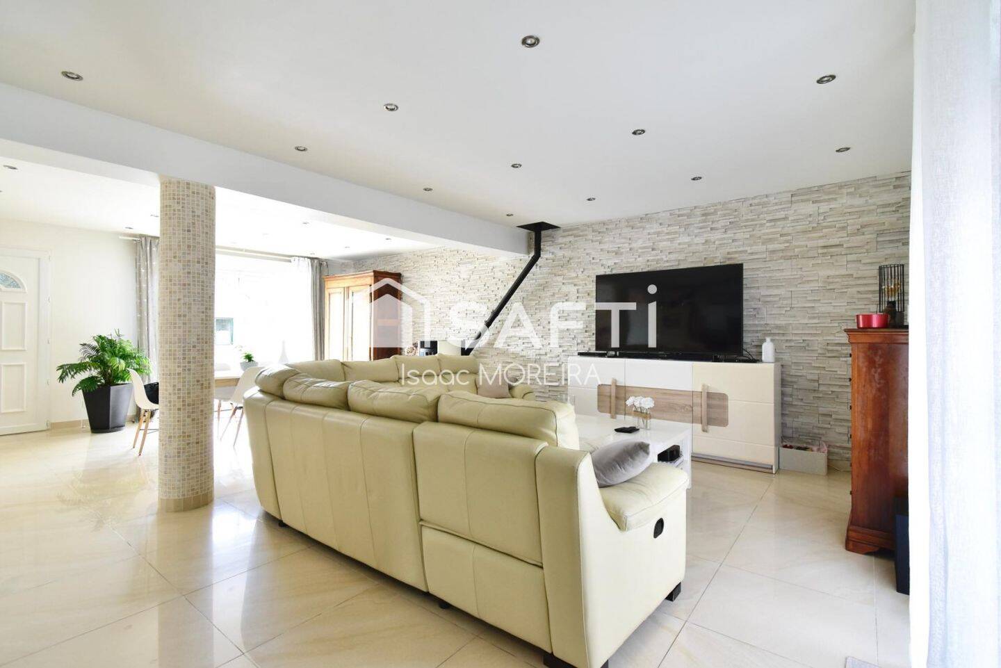 Maison à vendre, 180m², HOUDAN