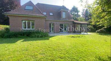 Maison à louer 3 950 € 6 pièces 5 chambres 150 m² 600 m² de terrain Marcq en Baroeul 59700