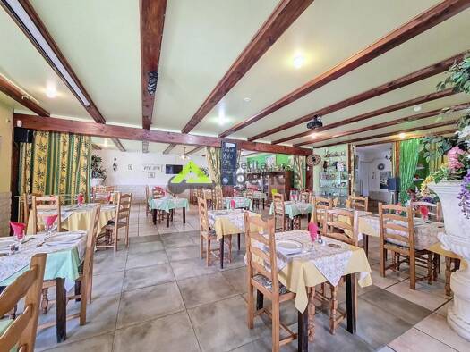 Maison à vendre 222 800 € 5 pièces 4 chambres 391 m² 1 530 m² de terrain Saint-Fiel 23000