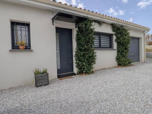 Maison de plain-pied à vendre 245 000 € 3 pièces 2 chambres 80 m² 1 205 m² de terrain Ouest Revel 31250