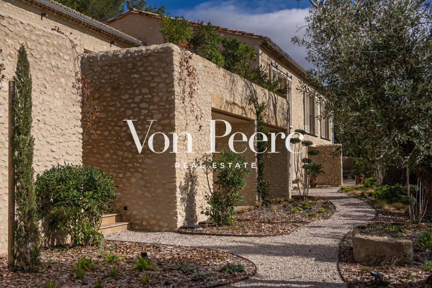 Maison à vendre, 480m², MAUSSANE LES ALPILLES
