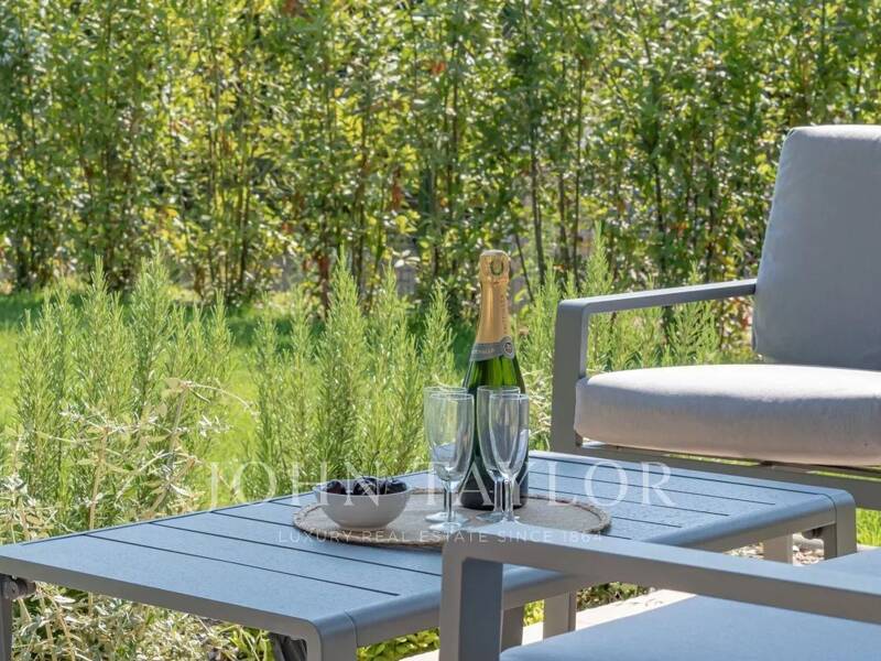 Maison à louer, 176m², VALBONNE