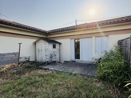 Maison de plain-pied à vendre 123 000 € 3 pièces 2 chambres 51 m² 50 m² de terrain Carre le Verdet Libourne 33500
