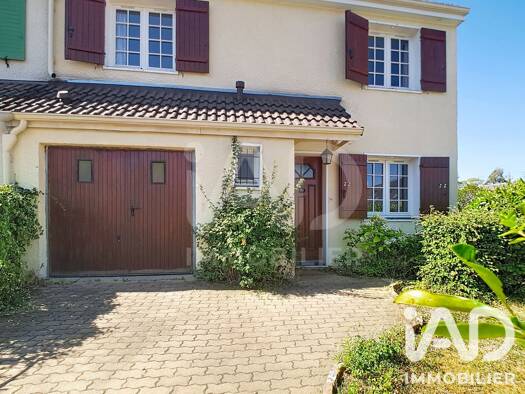 Maison à vendre 267 000 € 5 pièces 3 chambres 95 m² 367 m² de terrain Bois de Marche-Marais Le Mée-sur-Seine 77350