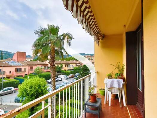 Appartement à vendre 199 000 € 3 pièces 2 chambres 55,7 m² Étage 2/4 Gabelle-Courcettes-Les Clos Vallauris 06220