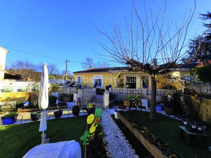 Maison à vendre, 87m², LA ROQUEBRUSSANNE