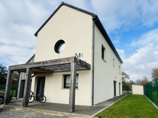 Maison à vendre 365 000 € 4 pièces 3 chambres 139 m² 400 m² de terrain Saint-Germain-du-Corbéis 61000