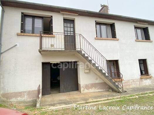 Maison de ville à vendre 130 000 € 8 pièces 5 chambres 168 m² 330 m² de terrain Zone Industrielle-Rte de Mamers-Les Ajeux La Ferté-Bernard 72400