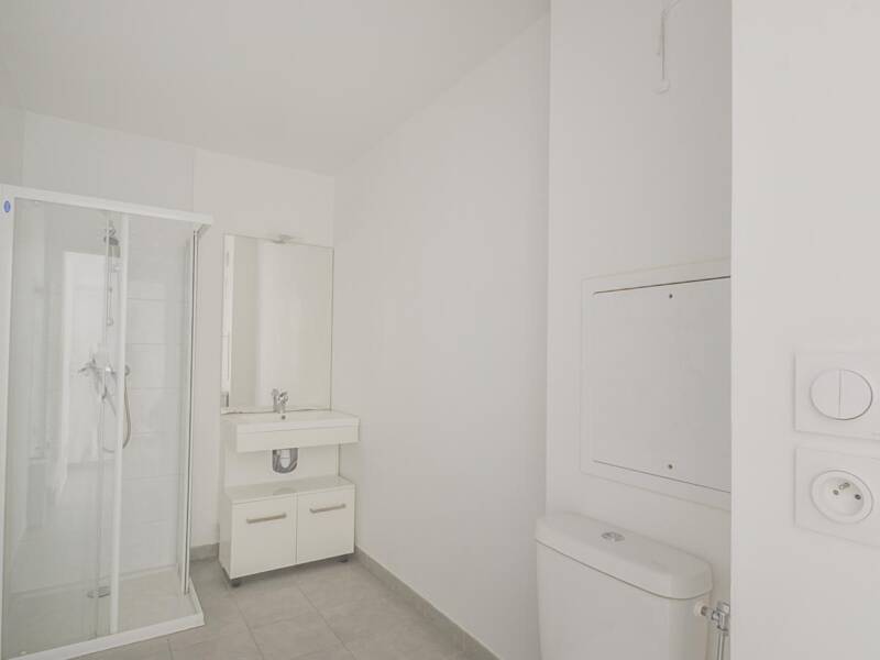 Maison à louer, 69m², MARSEILLE 3E