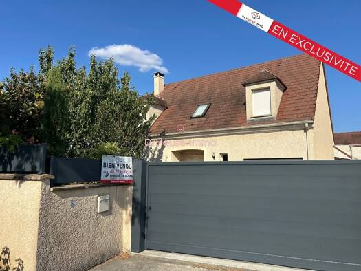 Maison à vendre 319 800 € 5 pièces 3 chambres 104 m² 712 m² de terrain Gargenville 78440