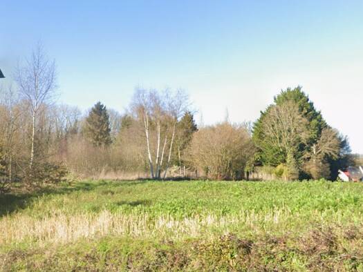 Terrain constructible viabilisé à vendre 92 000 € 392 m² de terrain Langrolay-sur-Rance 22490