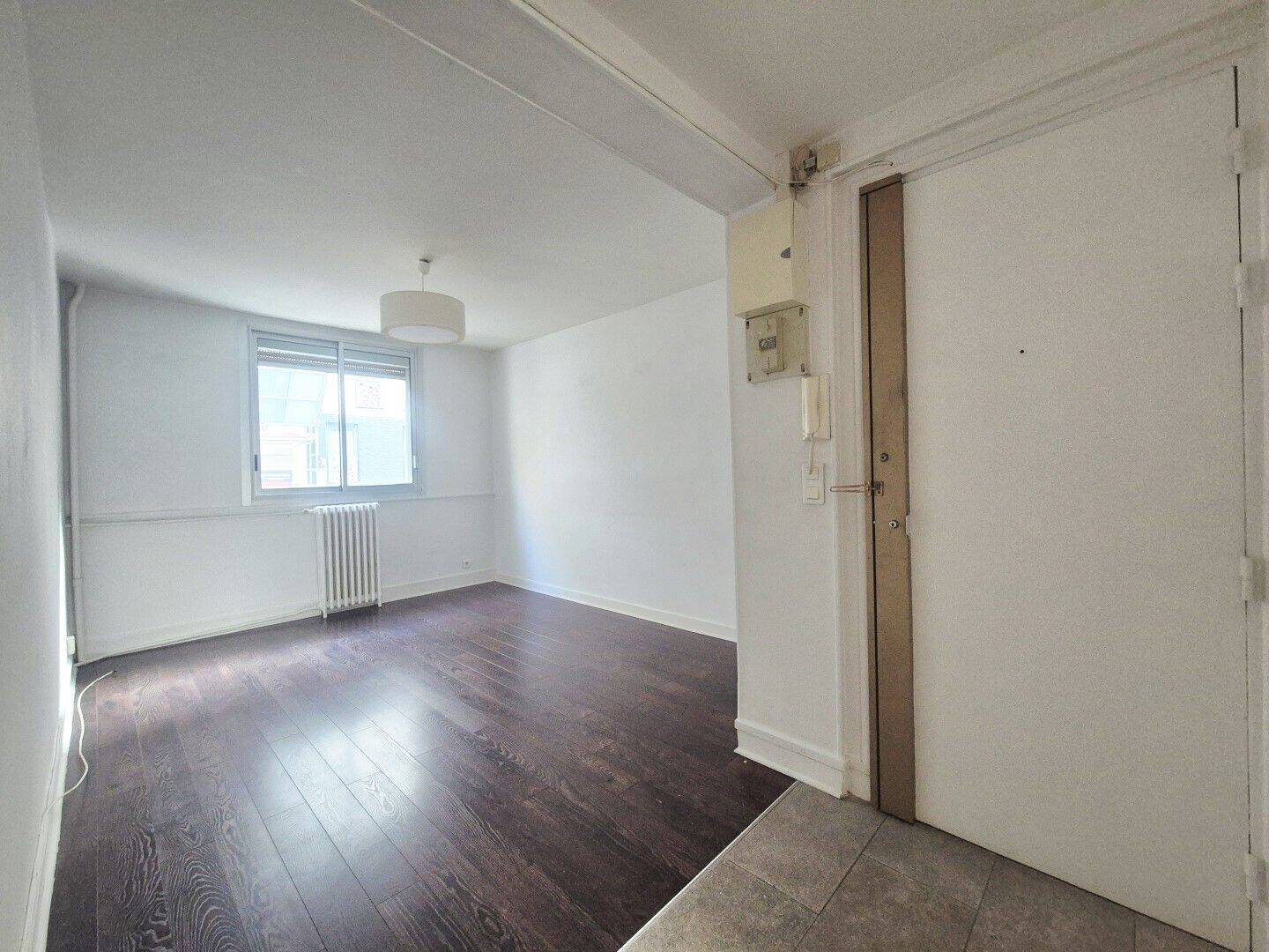 Maison à louer, 48m², ISSY LES MOULINEAUX