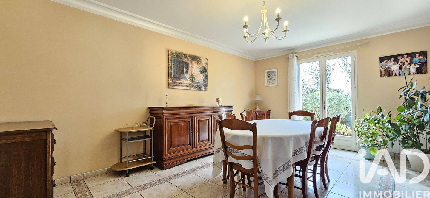 Maison à vendre, 104m², NIEUL LE DOLENT