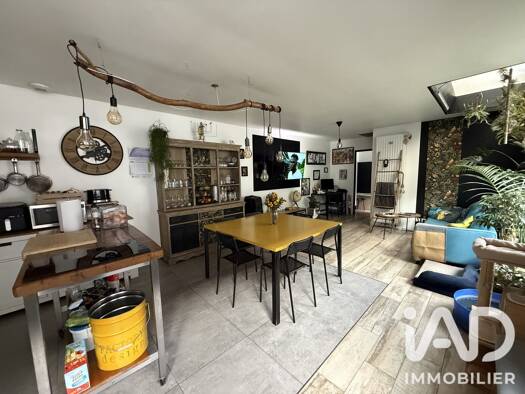 Maison de ville à vendre 159 990 € 5 pièces 3 chambres 139,6 m² 521 m² de terrain La Longue Borne-Fond de Gaillot Dechy 59187